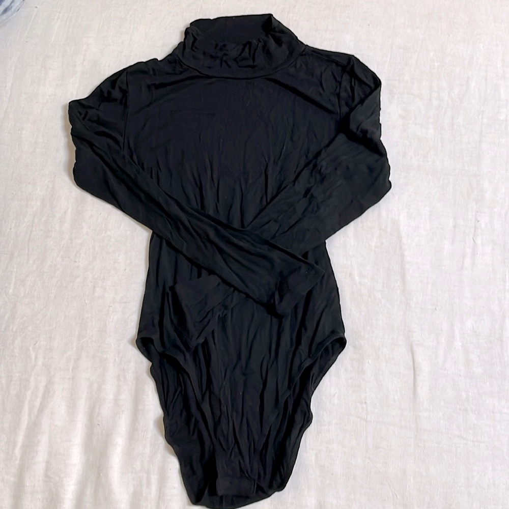 MangoPop mock neck bodysuit